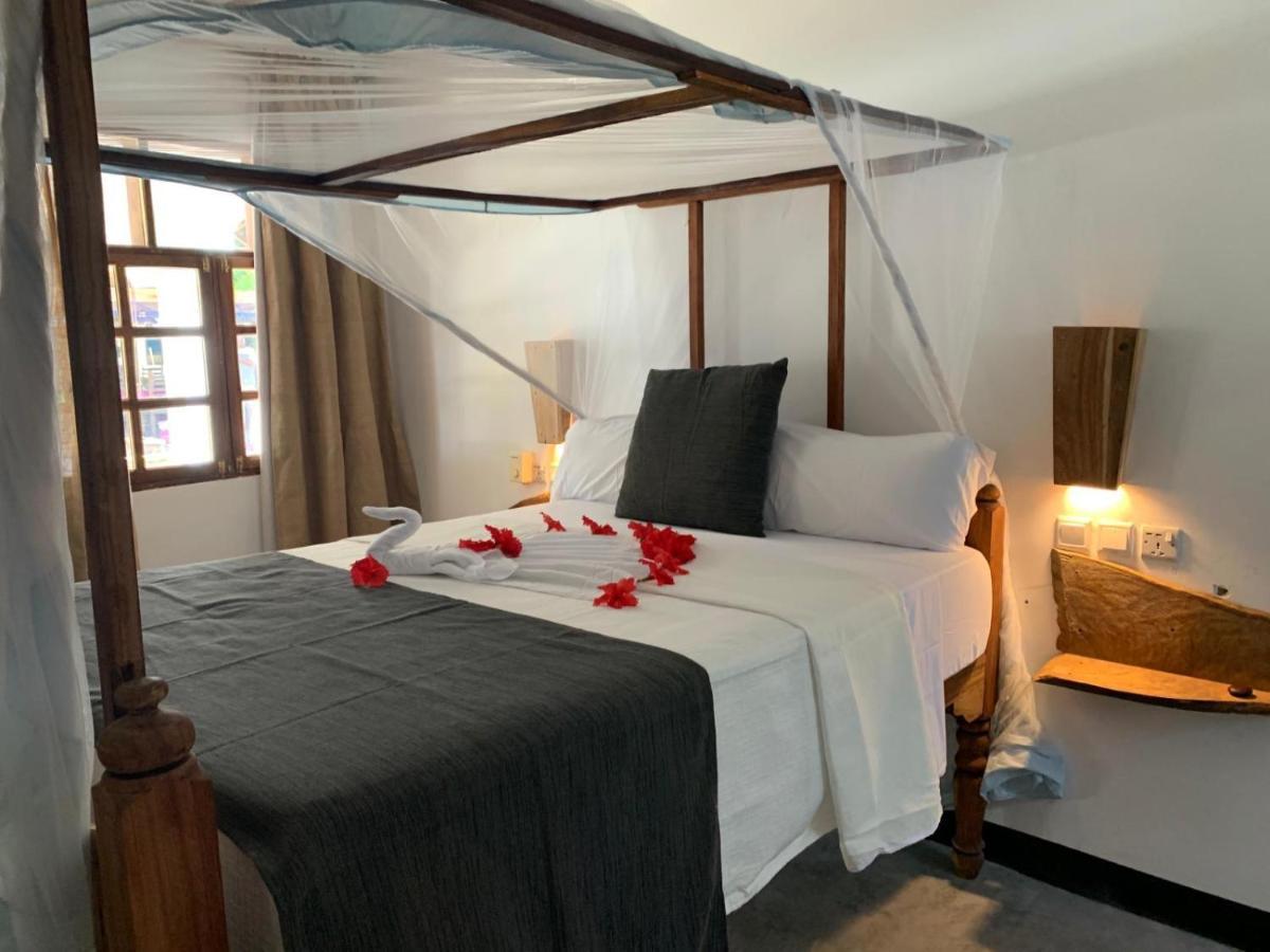 Nest Style Beach Hotel Zanzibar Makunduchi Exterior photo