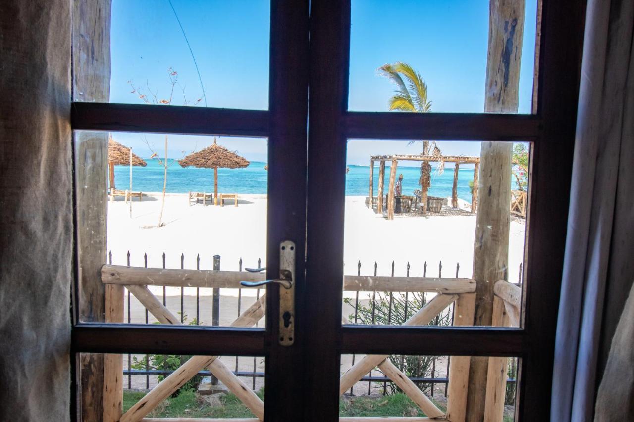 Nest Style Beach Hotel Zanzibar Makunduchi Exterior photo