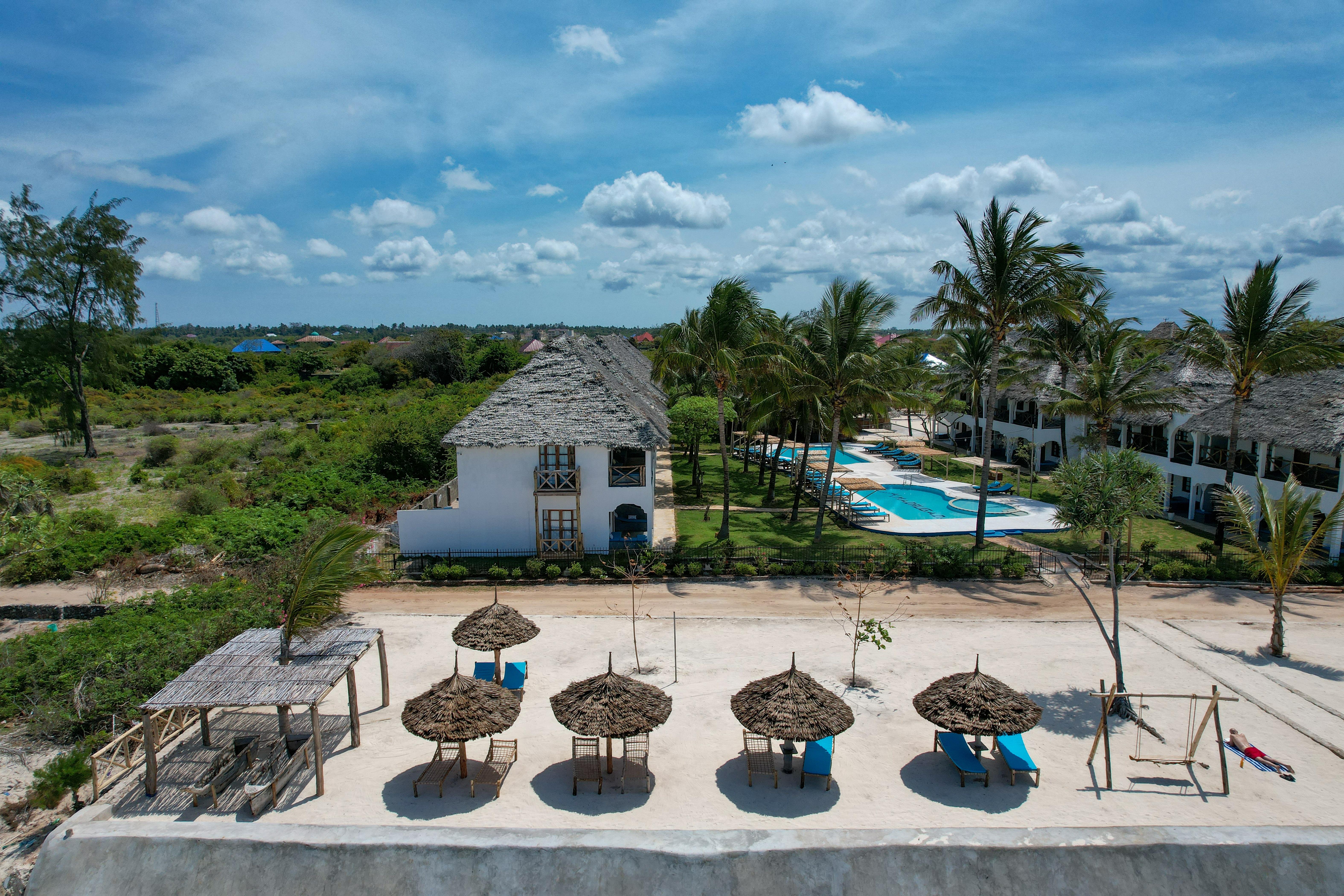 Nest Style Beach Hotel Zanzibar Makunduchi Exterior photo