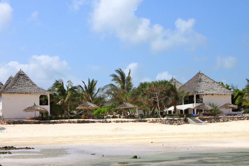 Nest Style Beach Hotel Zanzibar Makunduchi Exterior photo