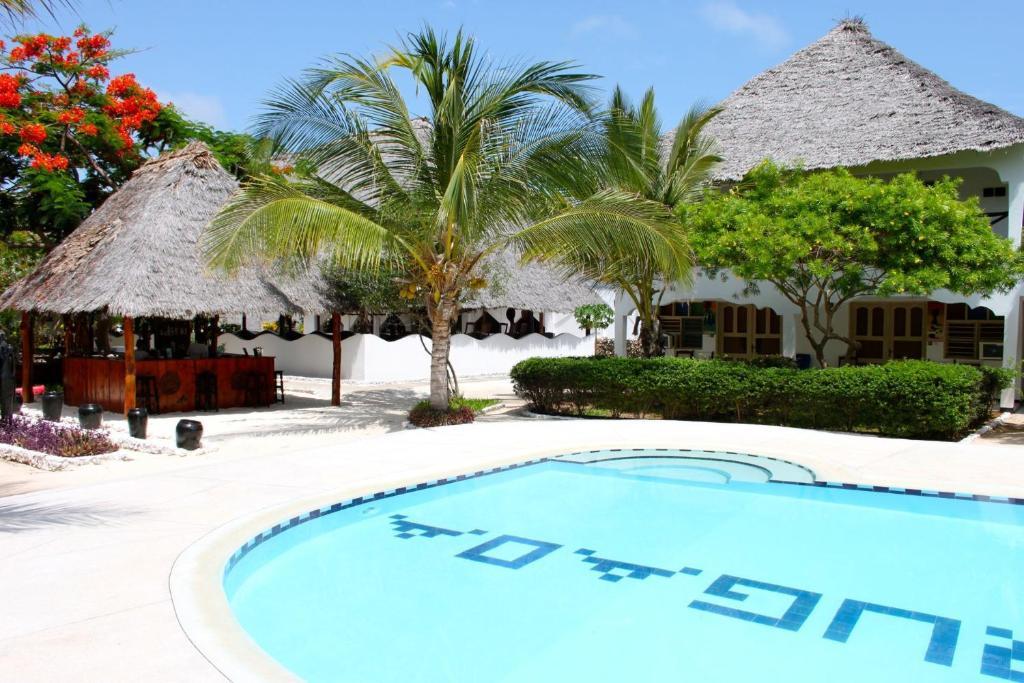 Nest Style Beach Hotel Zanzibar Makunduchi Exterior photo